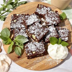 Avocado Brownies: Decadent Dessert Delight!