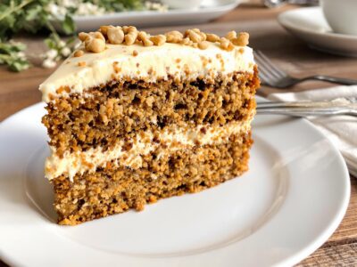 Carrot Cake: Irresistibly Moist and Flavorful Delight!