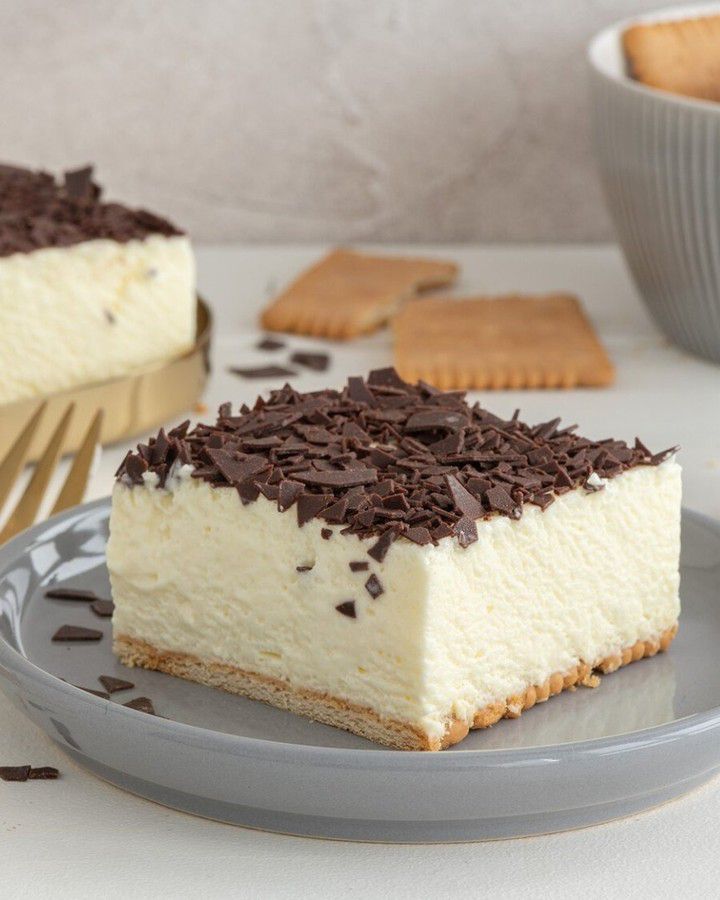 Foam Chocolate Cake