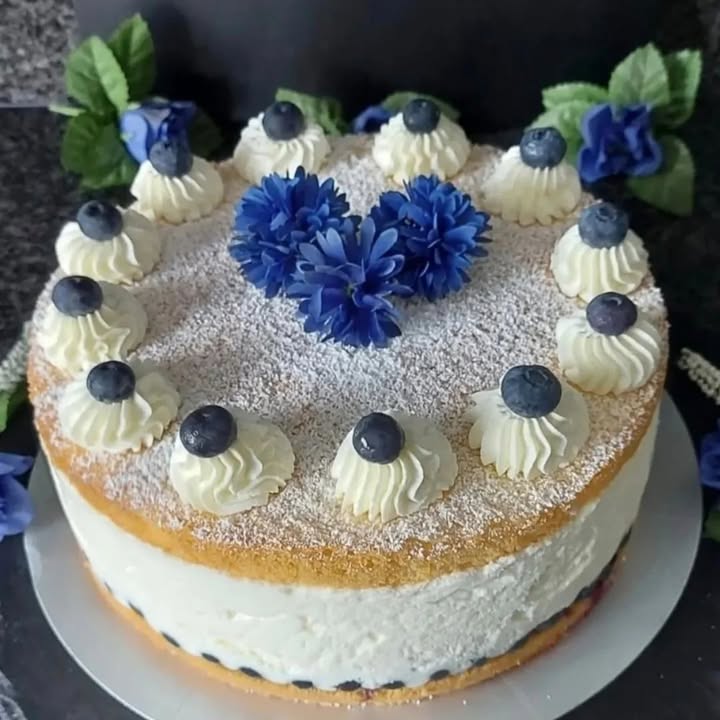 Blueberry Cream Cake