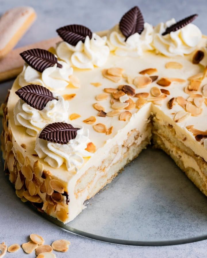 Chilled Malakoff Cake