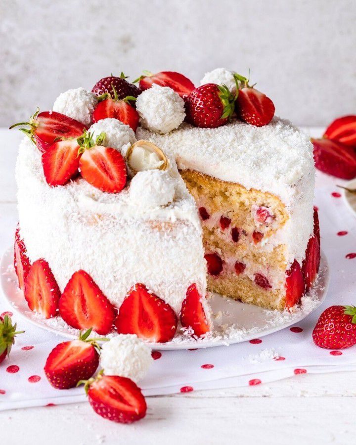 Strawberry Coconut Cake