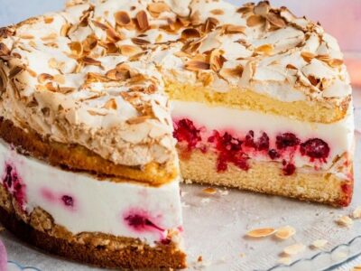 Heavenly Raspberry Cream: The Most Irresistible Dessert Delight