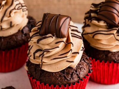 Kinder Bueno Cupcakes: Easy & Delicious Recipe