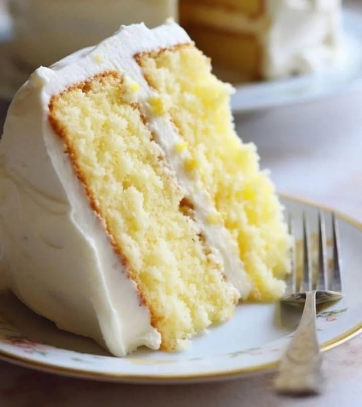 Lemon Velvet Delight