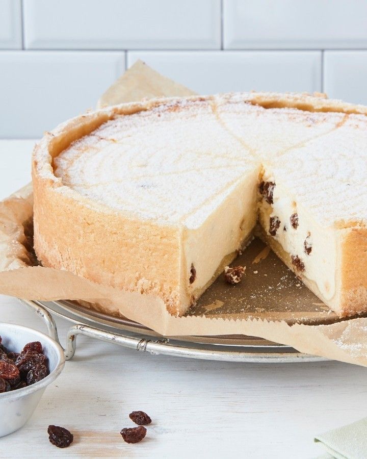 Raisin Cheesecake Delight