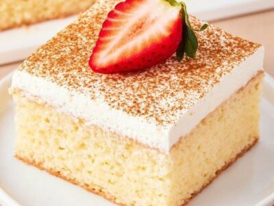 Tres Leches Cake: The Ultimate Recipe for a Moist & Delicious Dessert
