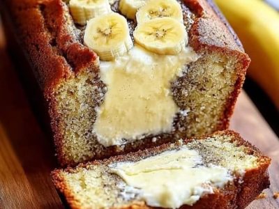 Cream Cheese Banana Bread: A Moist, Tangy Treat